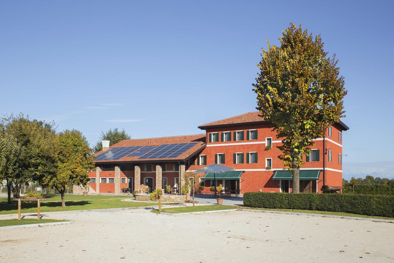 Ca' Ciaran Bed & Breakfast Chiarano Exterior photo